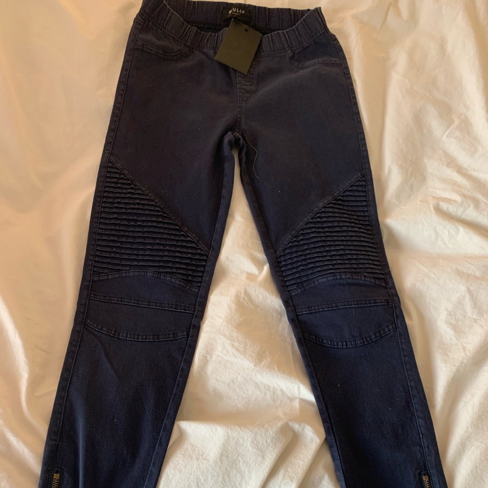 Moto inspired stretch zipper ankle navy leggings